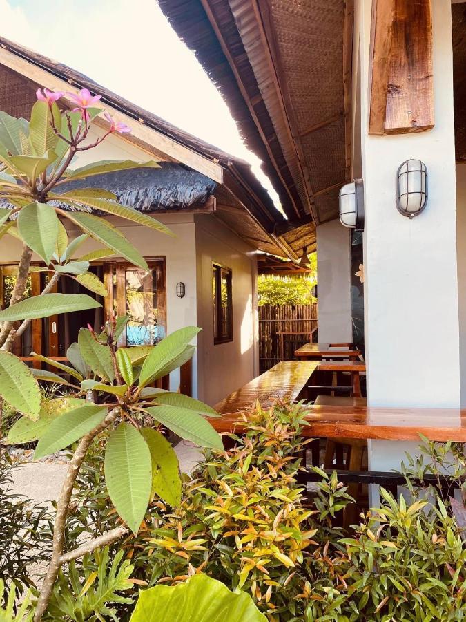 Matam-Is Cafe & Homestay ゼネラル・ルナ エクステリア 写真